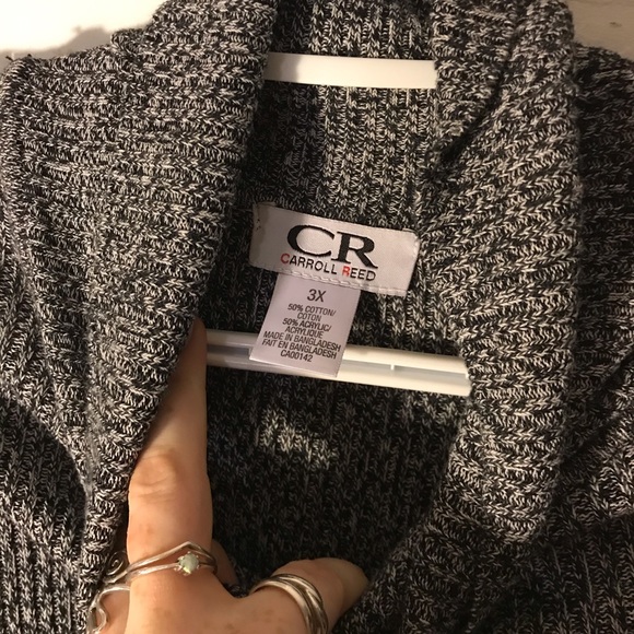 Grey knitted oversized turtleneck sweater - Picture 4 of 4